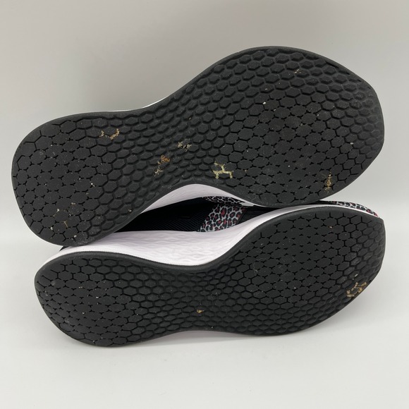 New Balance Fresh Foam Roav Womens 7 Black Leopard Print Running Shoes WROAVBV - Picture 6 of 10